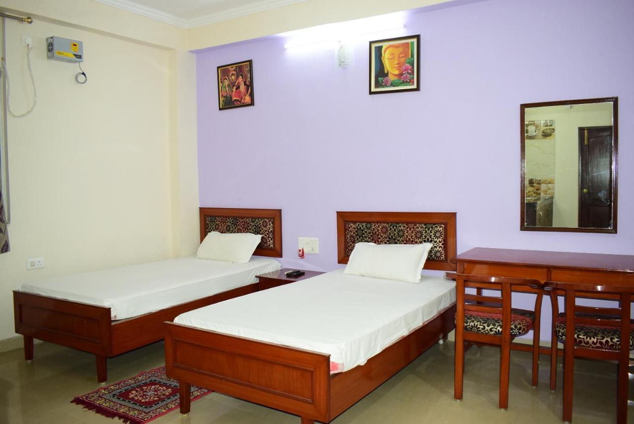 Отель Bodhi Residency Экстерьер фото