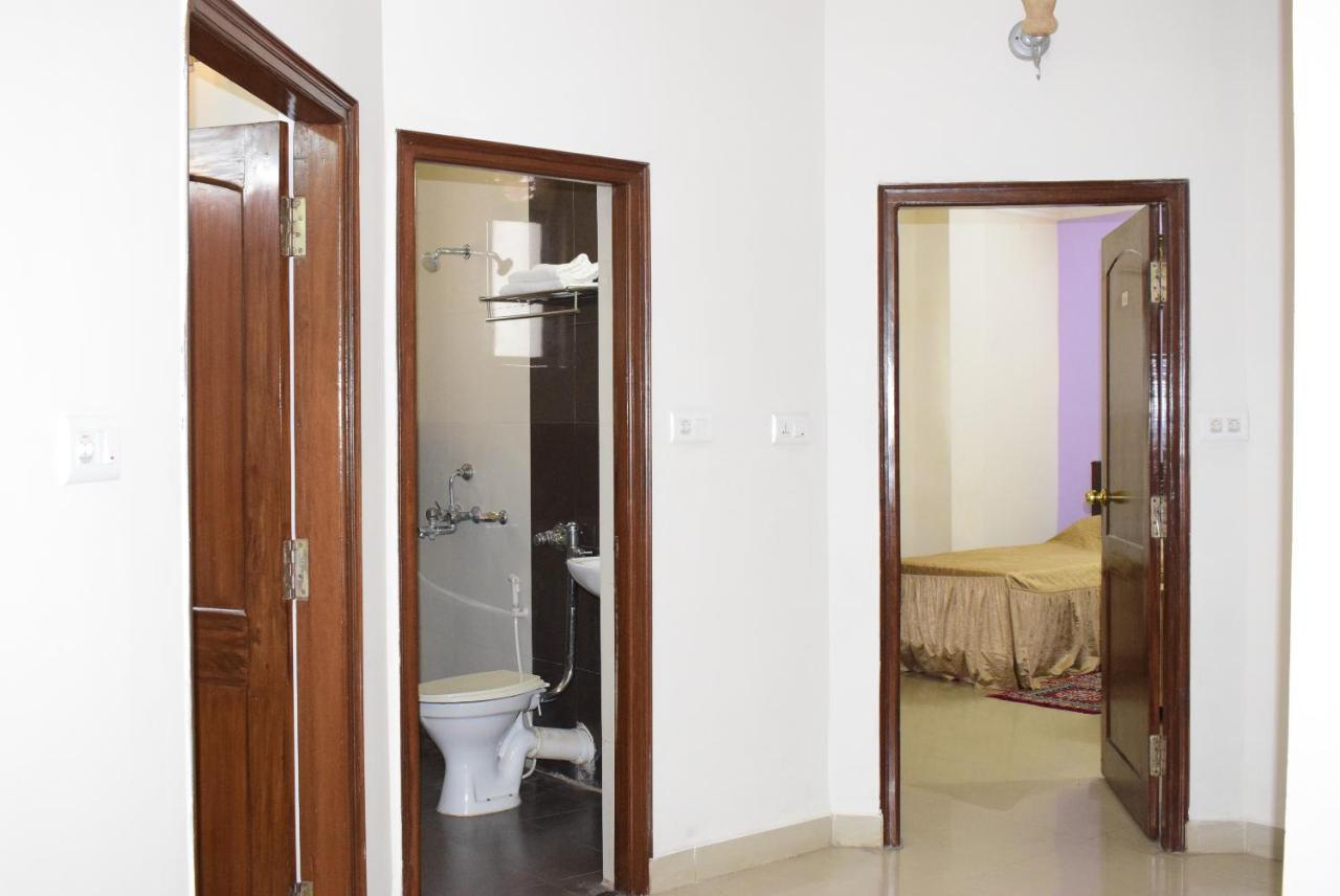 Отель Bodhi Residency Экстерьер фото