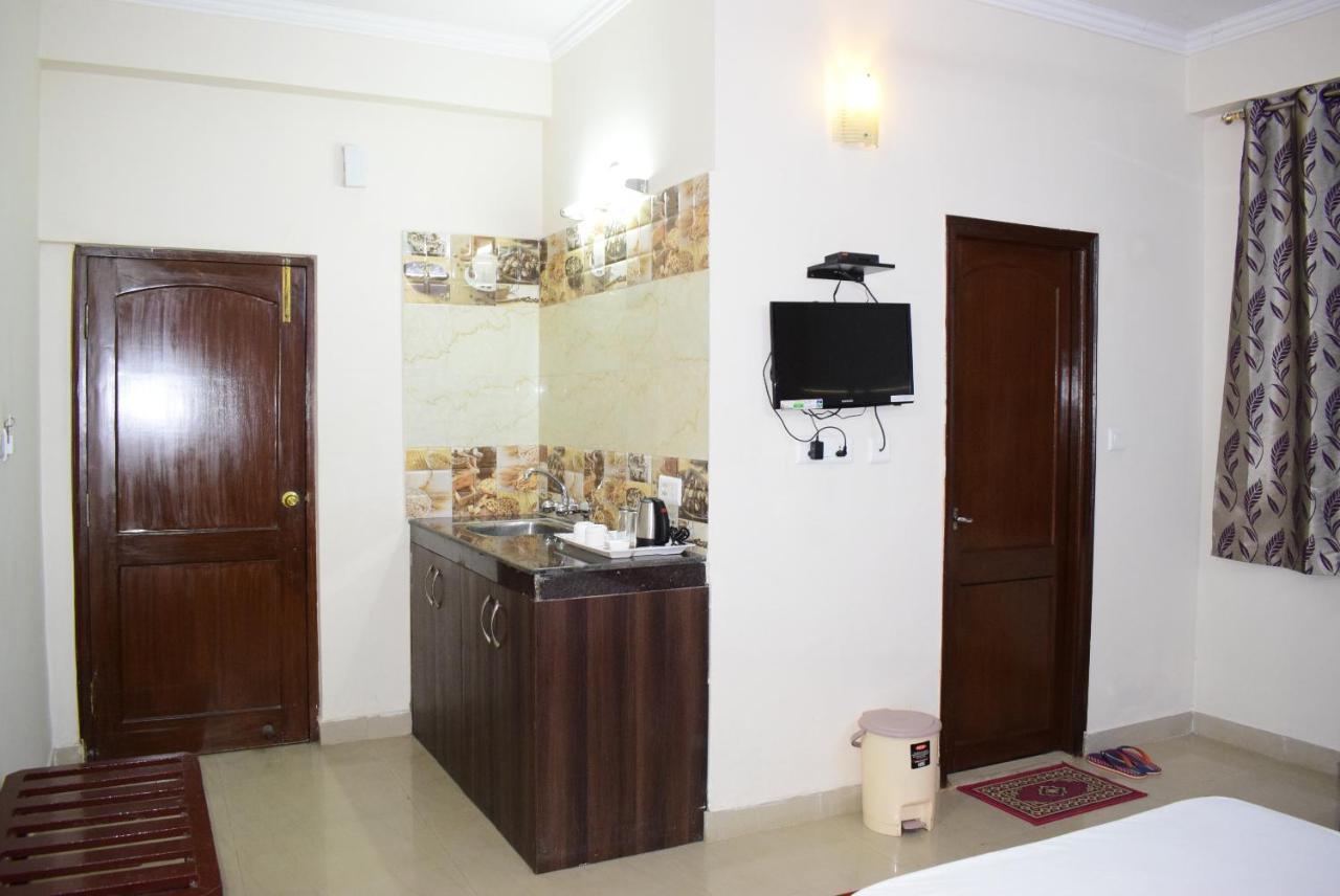 Отель Bodhi Residency Экстерьер фото