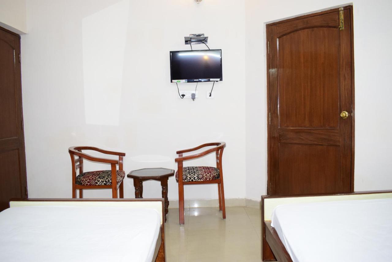 Отель Bodhi Residency Экстерьер фото