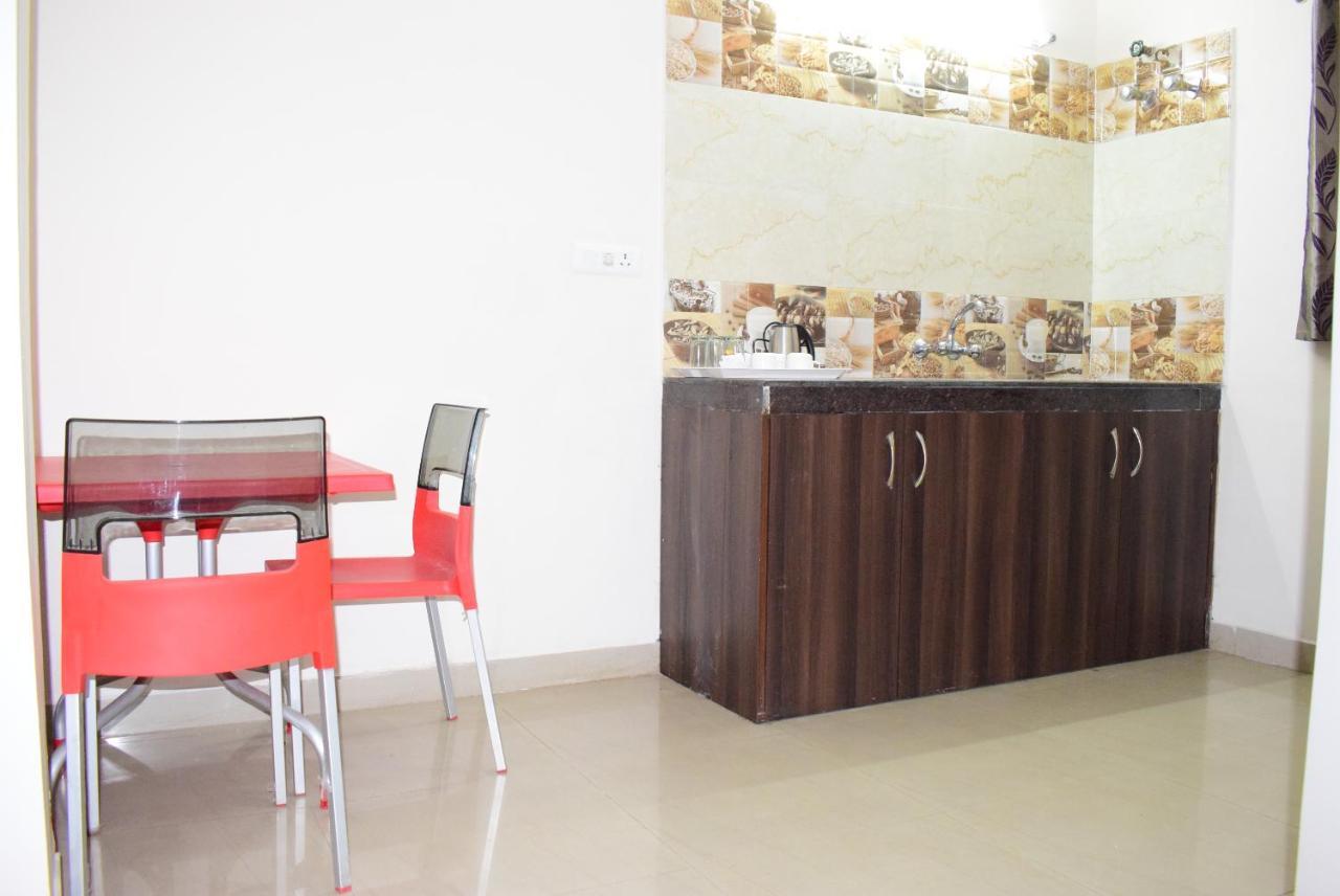 Отель Bodhi Residency Экстерьер фото