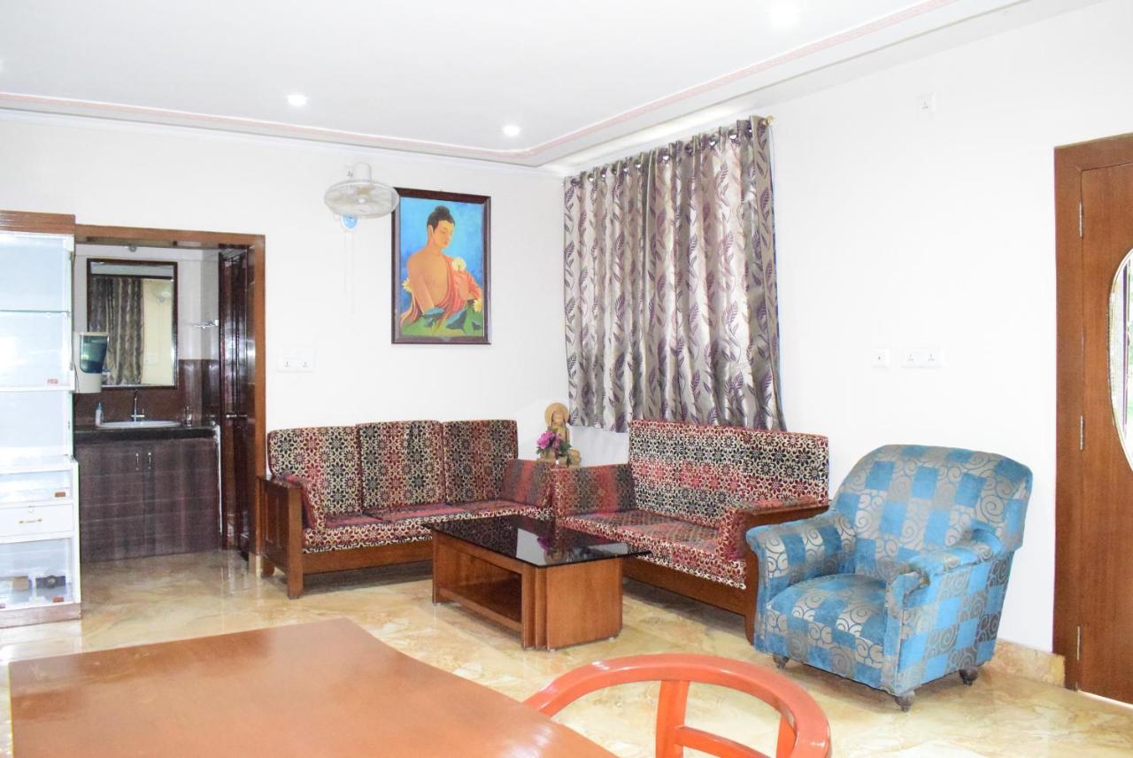 Отель Bodhi Residency Экстерьер фото